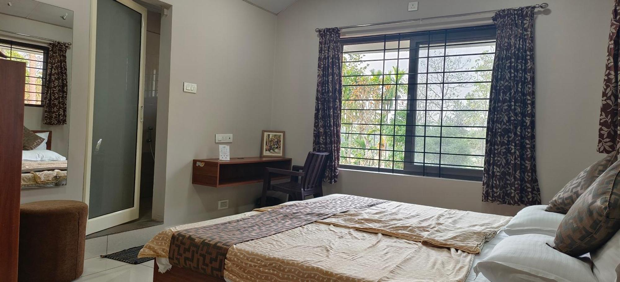 Sugamya Farm Guesthouse ซาการ์ ภายนอก รูปภาพ