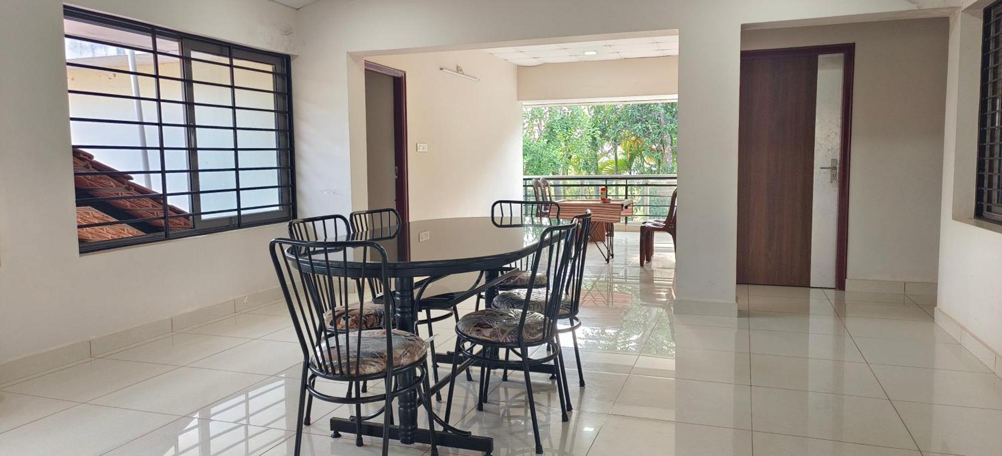 Sugamya Farm Guesthouse ซาการ์ ภายนอก รูปภาพ
