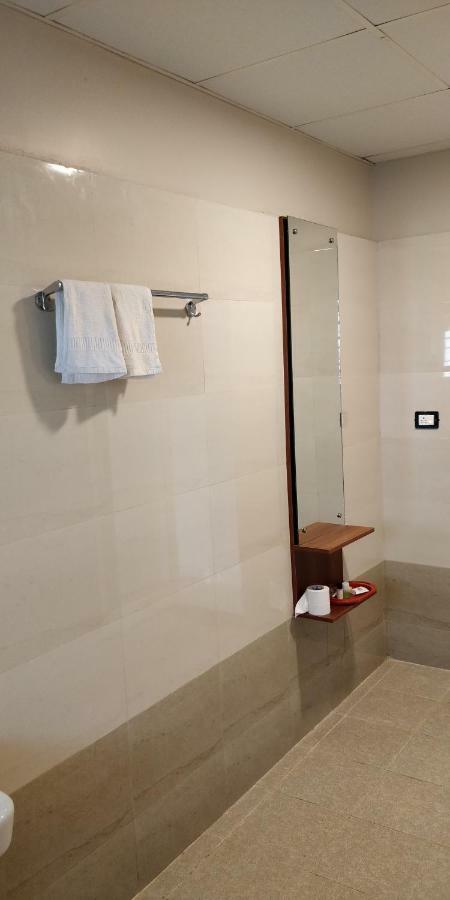 Sugamya Farm Guesthouse ซาการ์ ภายนอก รูปภาพ